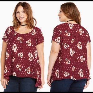 Torrid maroon floral shirt!!